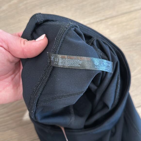 FP MOVEMENT Black Resilience Slim-Leg Yoga Active Pilates Dance Flare Pants Sz S - Picture 9 of 13